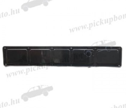 TKE plató ajtó szerelőnyilás